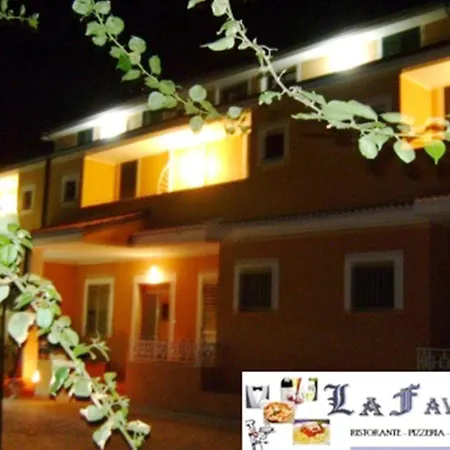 La Favorita Frühstückspension Isola Di Capo Rizzuto