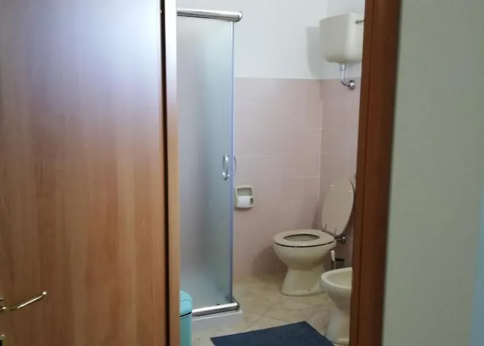 La Favorita לינה וארוחת בוקר